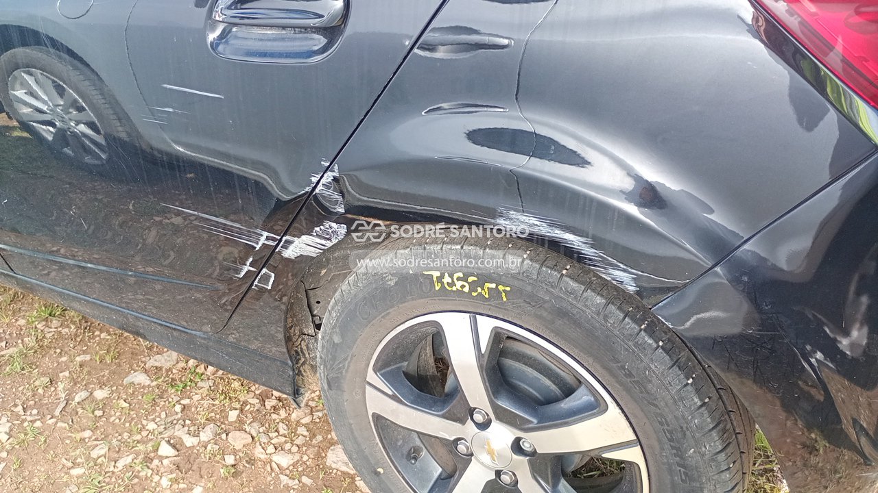 Chevrolet Onix 1.4at Ltz - 2017/2018 — foto 12 de 12