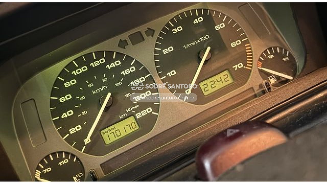 Volkswagen Passat - 1996/1996 — foto 9 de 12