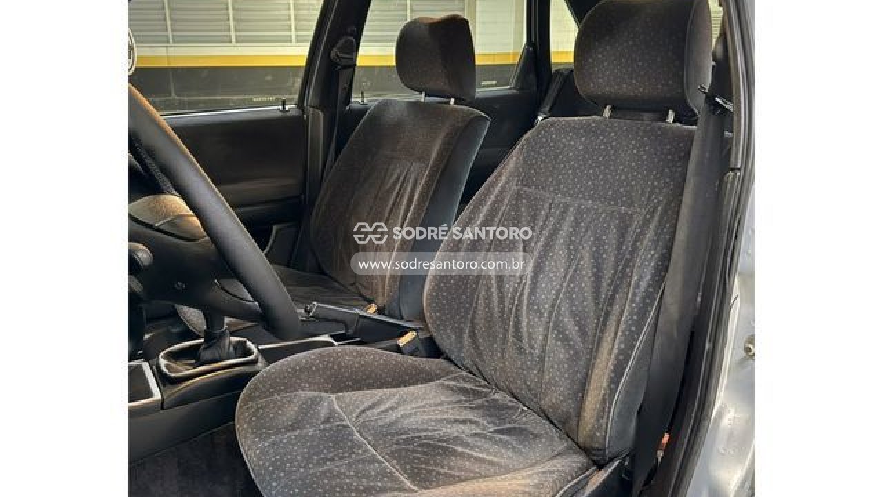 Volkswagen Passat - 1996/1996 — foto 12 de 12
