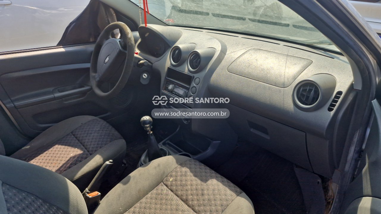 Ford Fiesta - 2006/2007 — foto 8 de 12