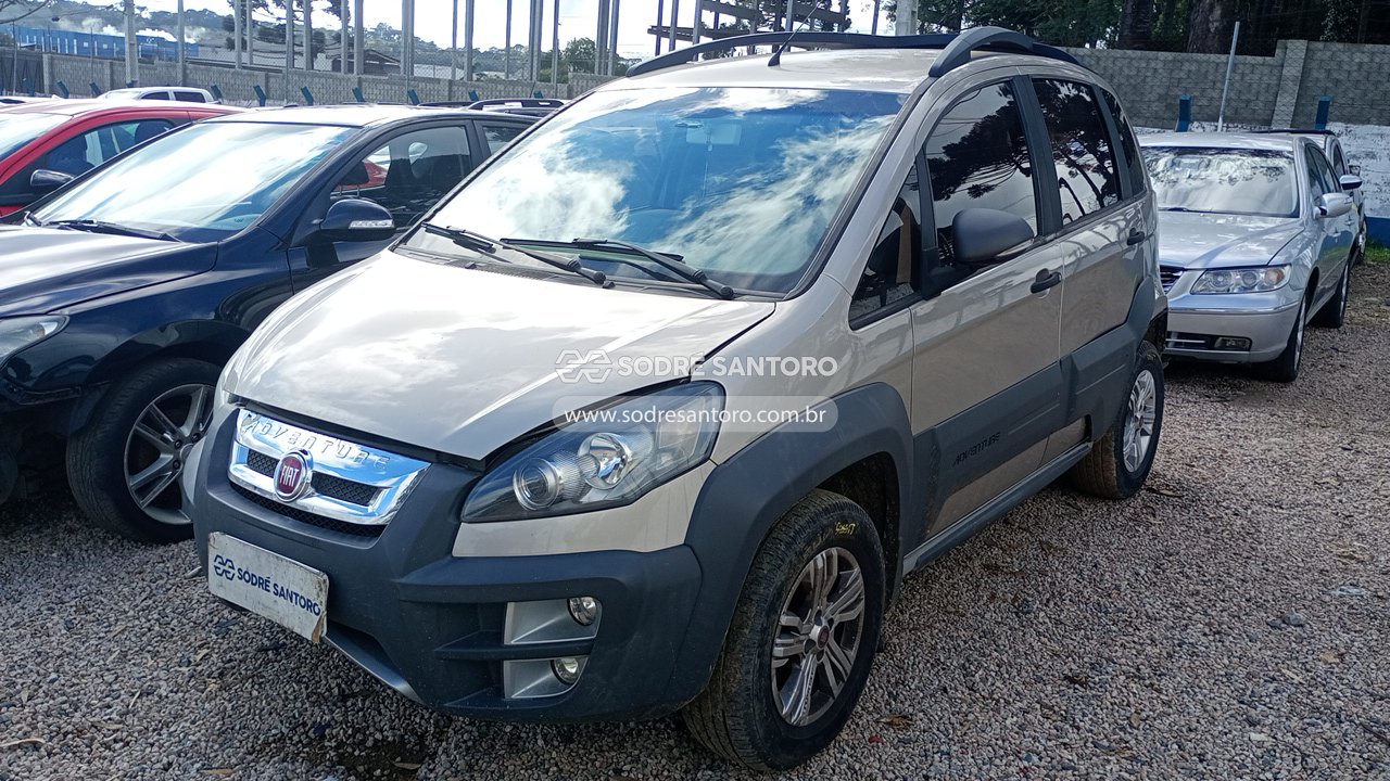 Fiat Idea Adventure 1.8 - 2015/2015 — foto 3 de 12