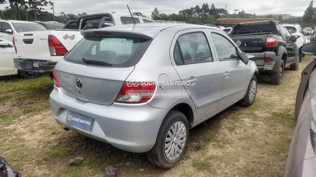 Volkswagen Gol 1.0 - 2010/2011 — foto 4 de 12