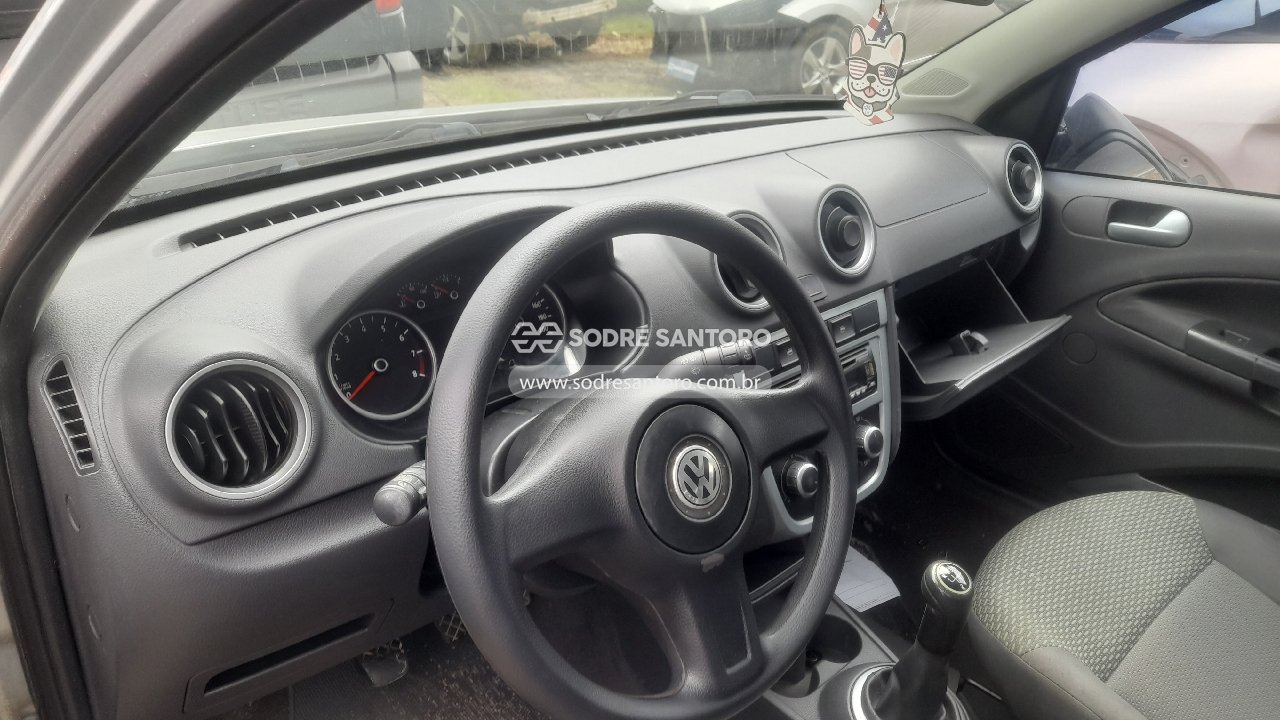 Volkswagen Gol 1.0 - 2010/2011 — foto 6 de 12