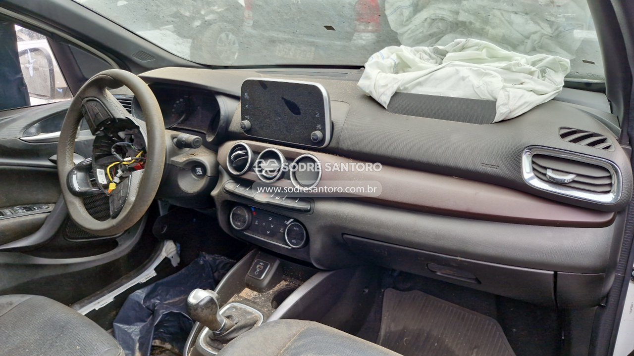Fiat Cronos Prec 1.3at - 2024/2025 — foto 7 de 12