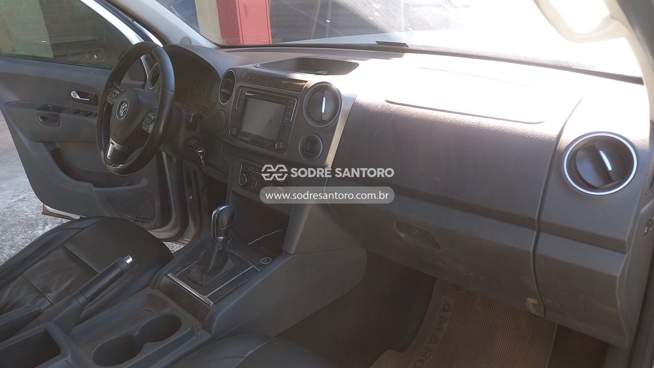 Volkswagen Amarok CD 4x4 High - 2013/2014 — foto 8 de 12