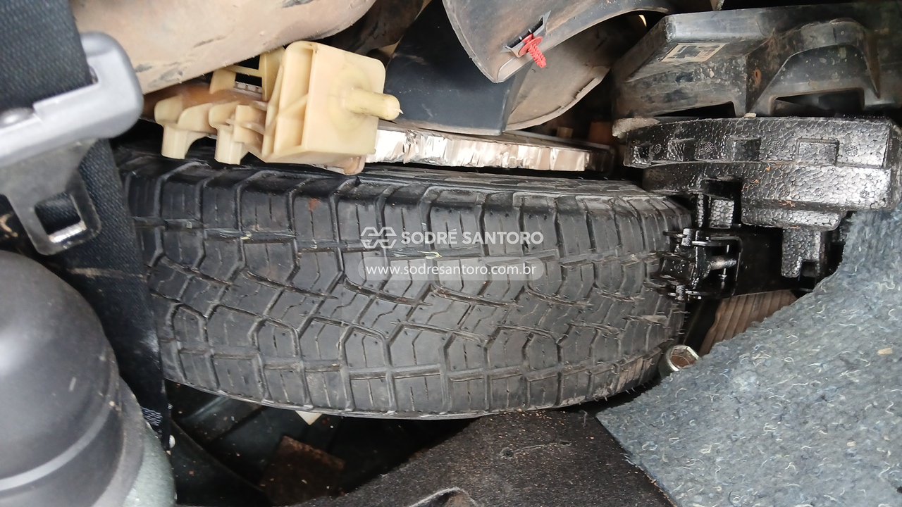 Fiat Uno Way 1.4 - 2011/2012 — foto 9 de 12