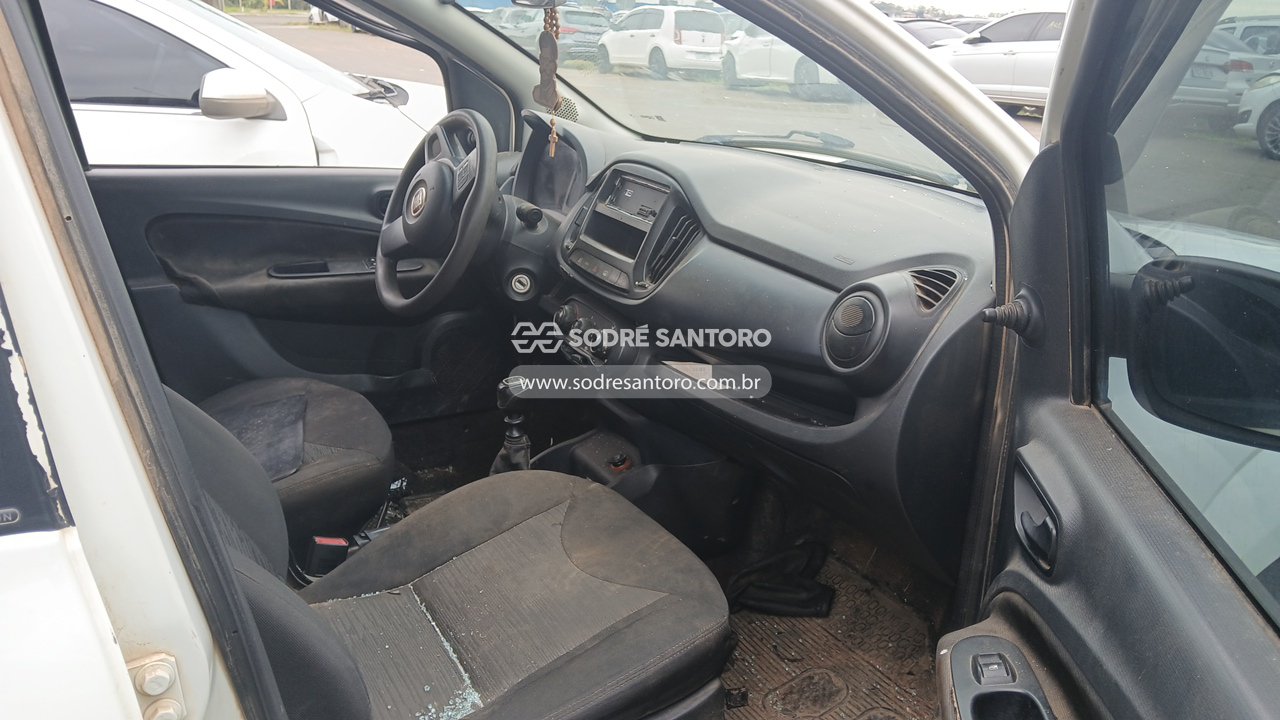Fiat Uno Attractive 1.0e - 2017/2017 — foto 7 de 12