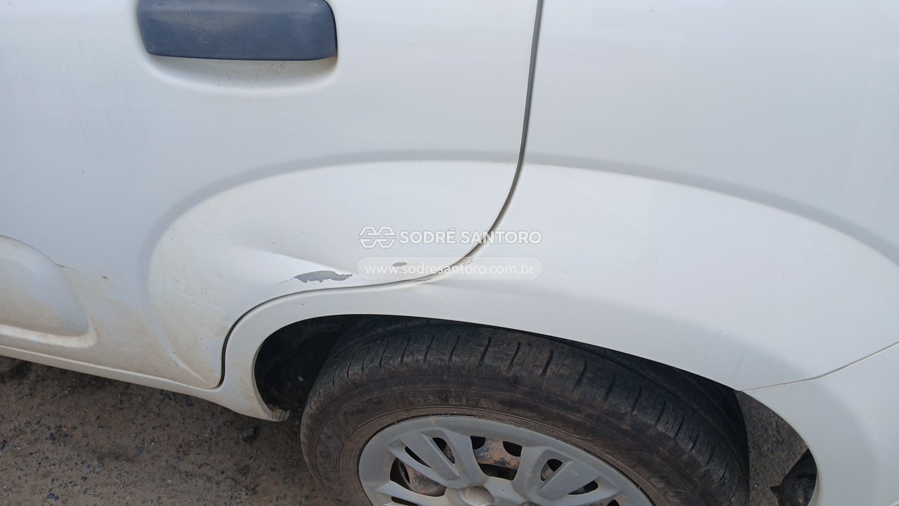 Fiat Uno Attractive 1.0e - 2017/2017 — foto 10 de 12