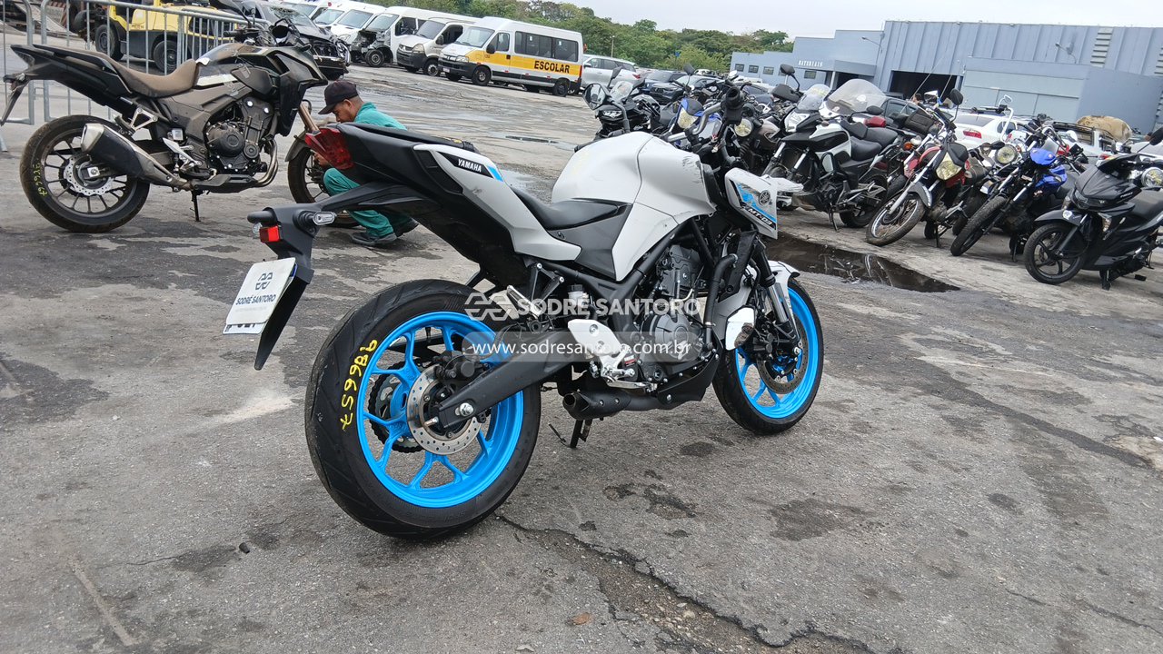 Foto 4: YAMAHA - MT03 ABS 2025/2026