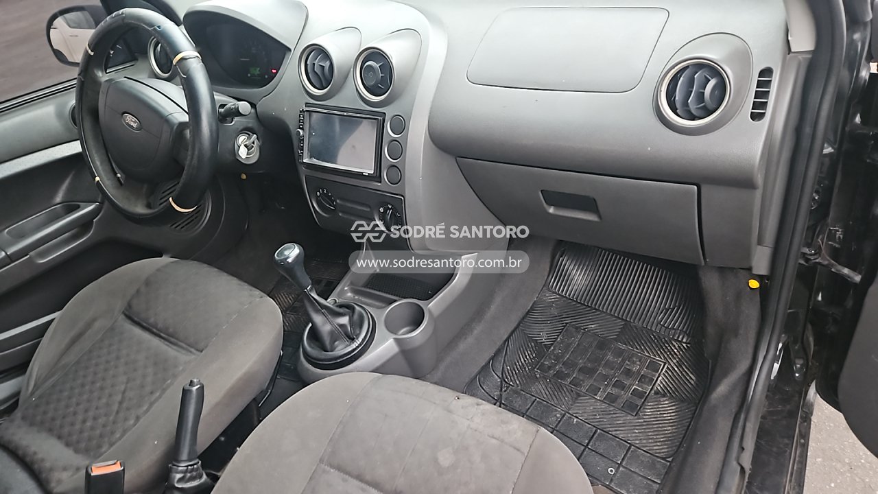 Foto 8 de 13: FORD - FIESTA FLEX 2006/2007