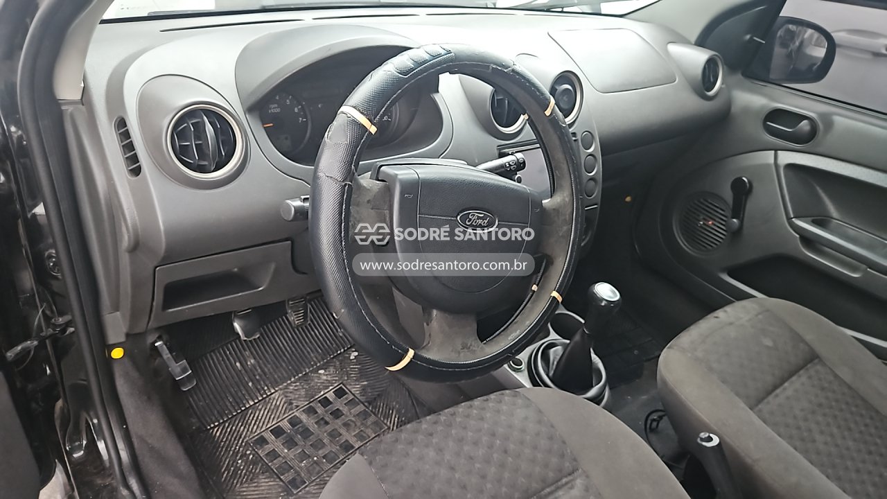 Foto 6 de 13: FORD - FIESTA FLEX 2006/2007