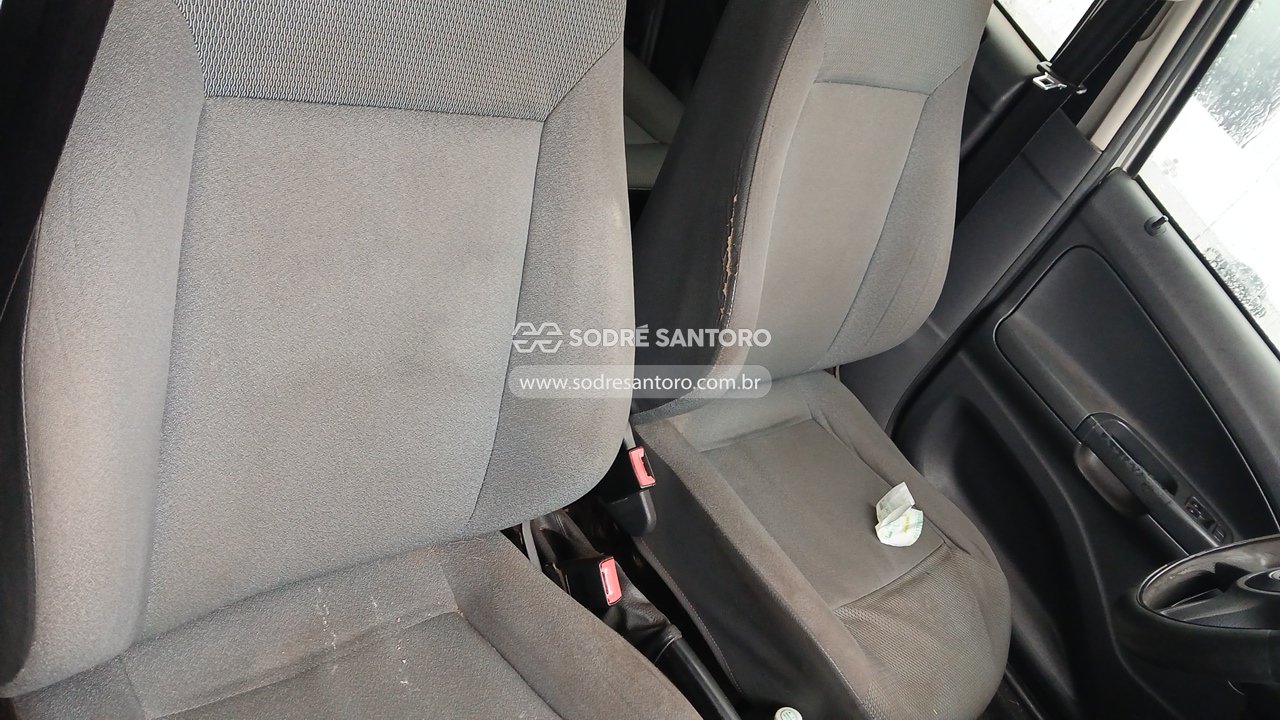 Foto 8 de 8: VOLKSWAGEN - GOL 1.0 2010/2010