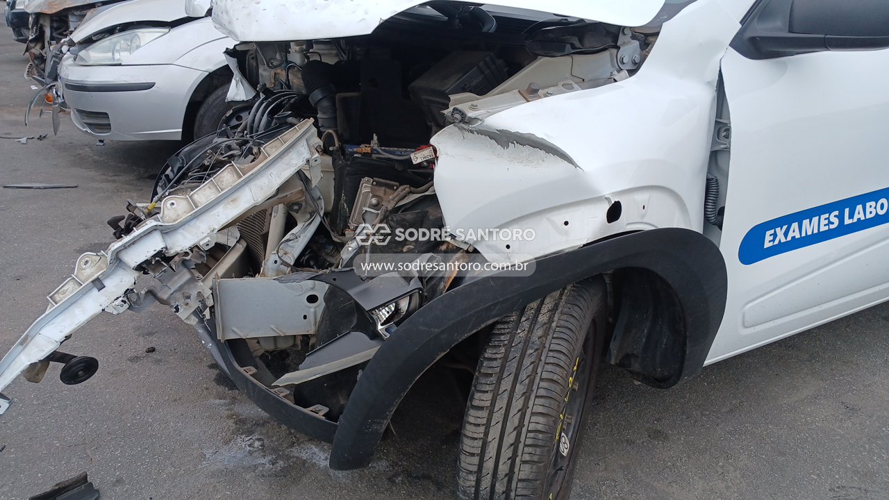 Foto 11 de 13: RENAULT - KWID ZEN 10MT 2021/2022