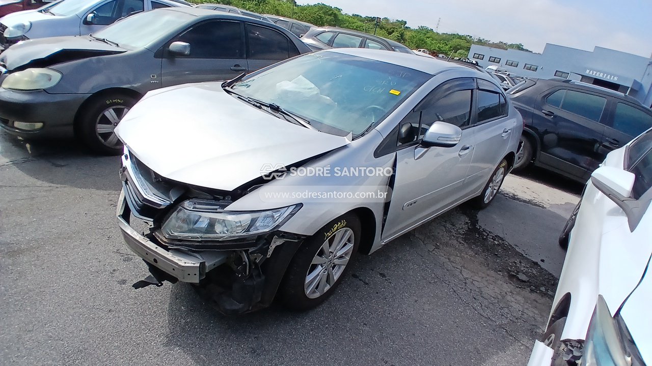 Foto 3: HONDA - CIVIC LXR 2014/2014