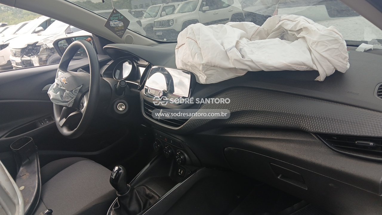Foto 7 de 8: CHEVROLET - ONIX 10MT HB 2024/2025