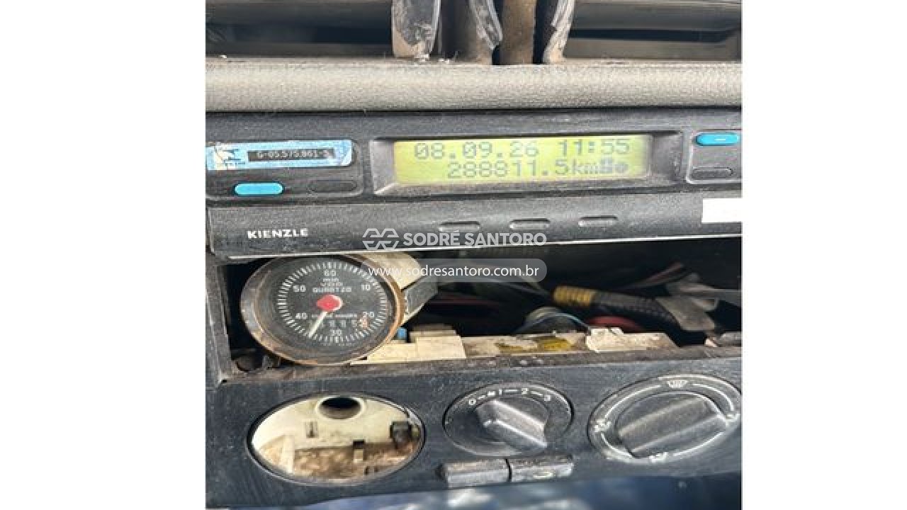 Foto 12 de 12: VOLKSWAGEN - 17.250 E 2010/2011