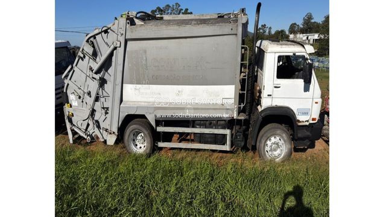 Foto 4: VOLKSWAGEN - 17.230 WORKER 4X2 2015/2016