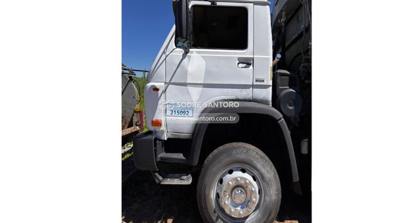 Foto 6 de 13: VOLKSWAGEN - 17.230 WORKER 4X2 2015/2016