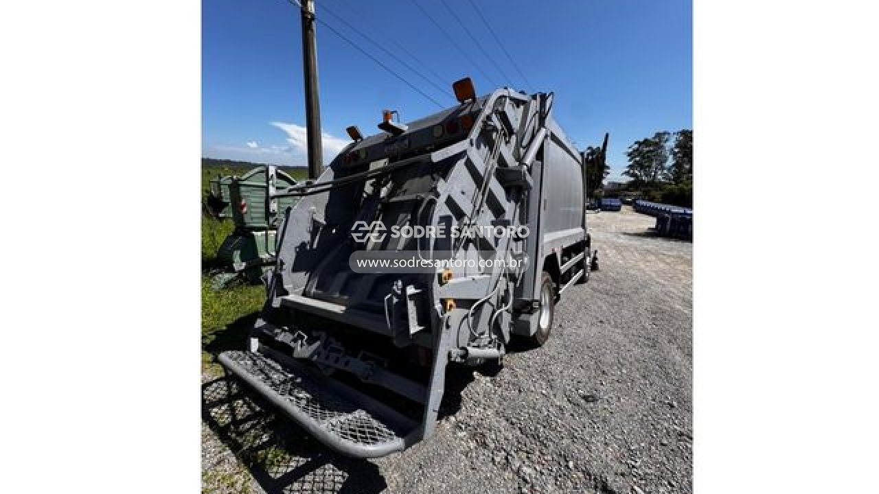 Foto 6 de 9: VOLKSWAGEN - 17.230 WORKER 4X2 2015/2016