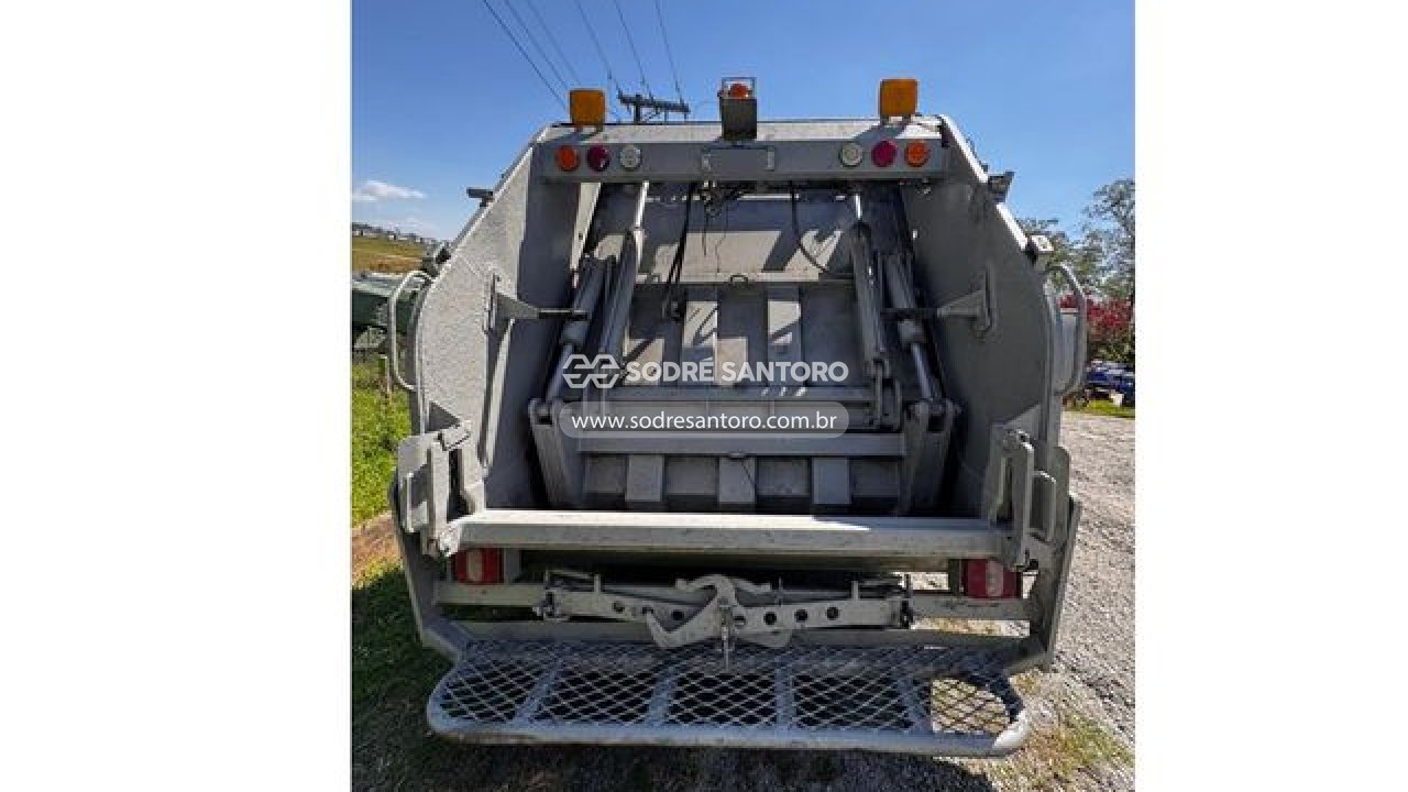 Foto 2: VOLKSWAGEN - 17.230 WORKER 4X2 2015/2016