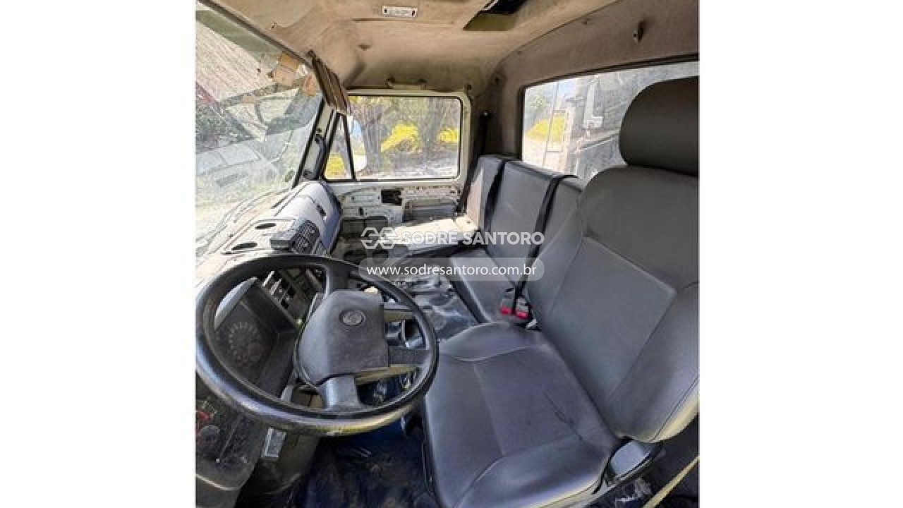 Foto 6 de 9: VOLKSWAGEN - 17.230 WORKER 4X2 2015/2016