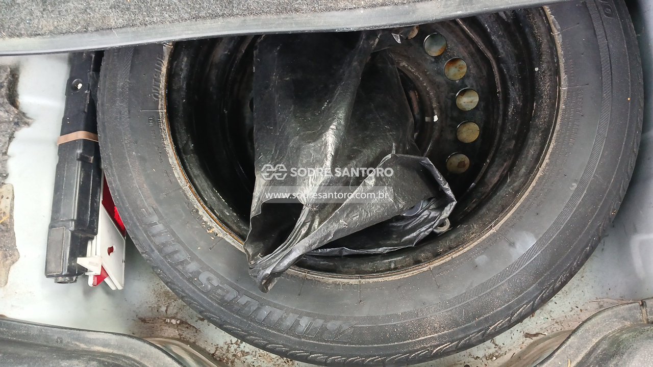 Foto 10 de 13: NISSAN - GRAND LIVINA 2012/2013