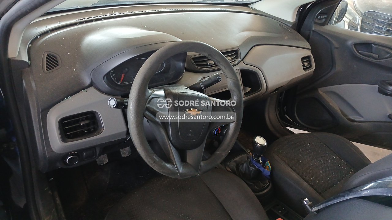 Foto 6 de 13: CHEVROLET - ONIX 2016/2017