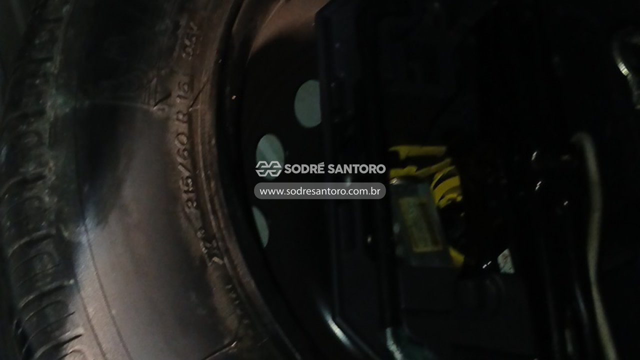 Foto 9 de 13: CITROEN - DS4 TURBO 2013/2014