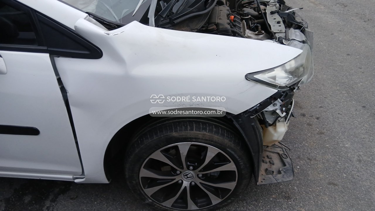 Foto 11 de 13: HONDA - CIVIC LXR 2014/2015