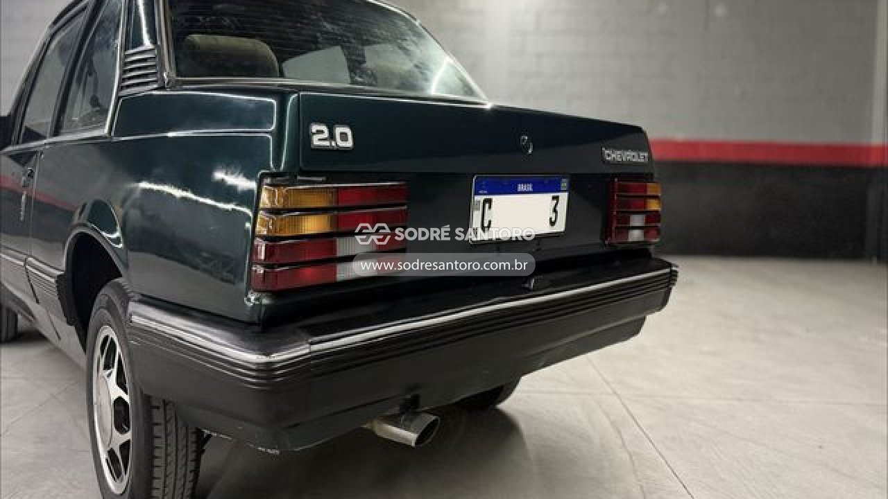 Foto 6 de 13: CHEVROLET - MONZA SL E 2.0 1987/1987