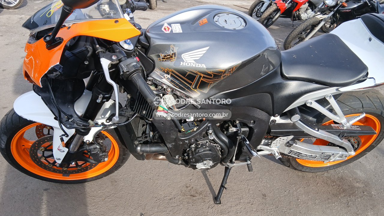 Foto 10 de 11: HONDA - CBR 600 RR 2008/2008