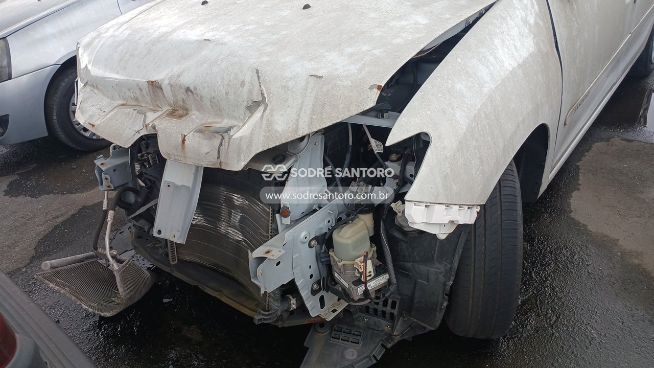 Foto 10 de 13: RENAULT - SANDERO AUTH 10 2019/2020