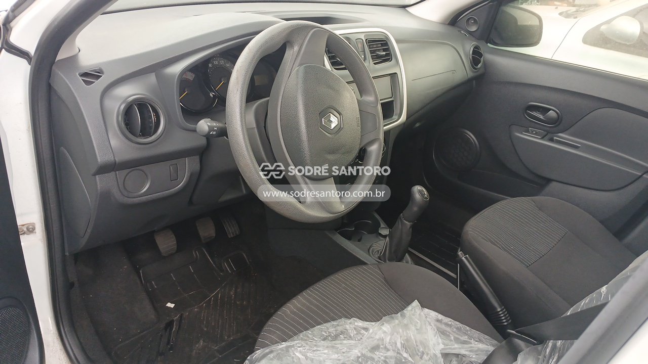 Foto 6 de 13: RENAULT - SANDERO AUTH 10 2019/2020