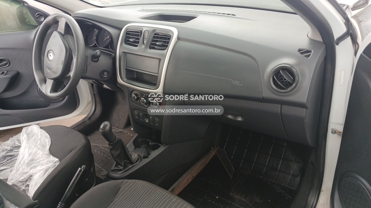 Foto 7 de 13: RENAULT - SANDERO AUTH 10 2019/2020