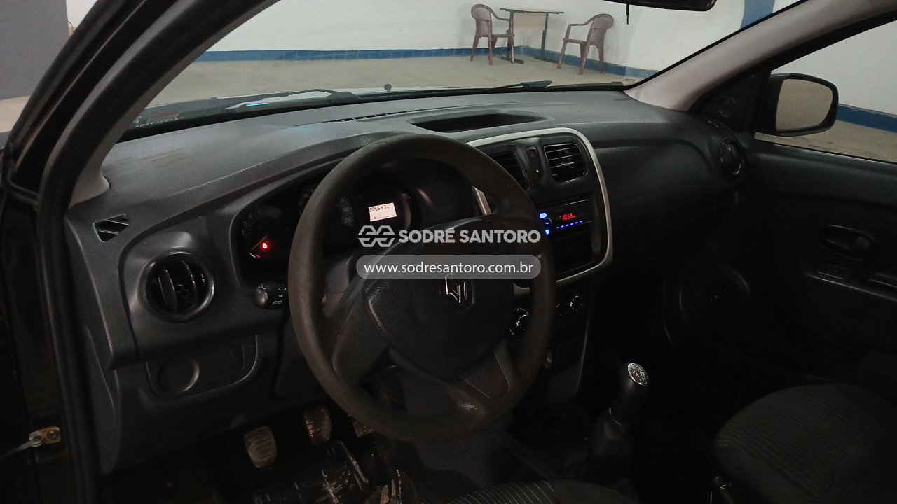 Foto 6 de 13: RENAULT - SANDERO AUTH 10 2017/2018