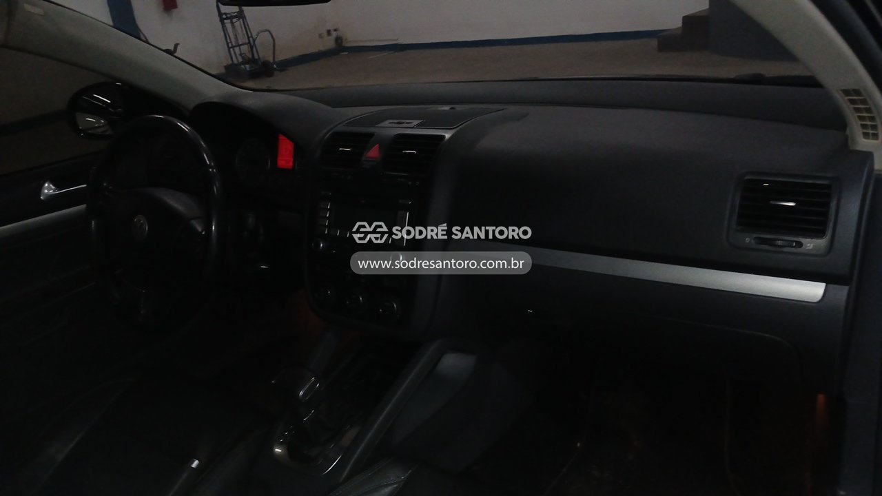 Foto 8 de 13: VOLKSWAGEN - JETTA 2008/2008