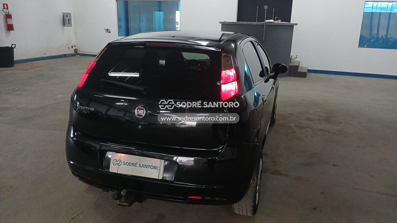 Foto 4: FIAT - PUNTO ESSENCE 1.6 2010/2011