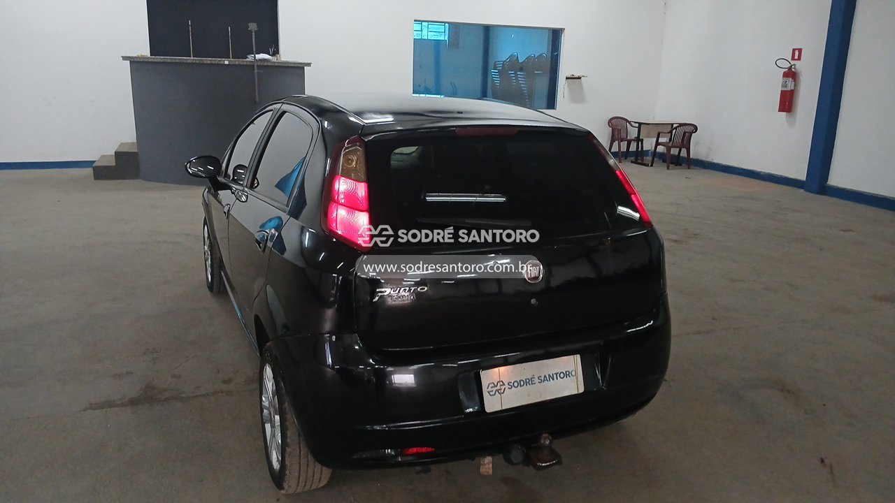 Foto 2: FIAT - PUNTO ESSENCE 1.6 2010/2011