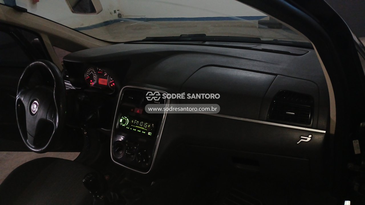 Foto 8 de 13: FIAT - PUNTO ESSENCE 1.6 2010/2011