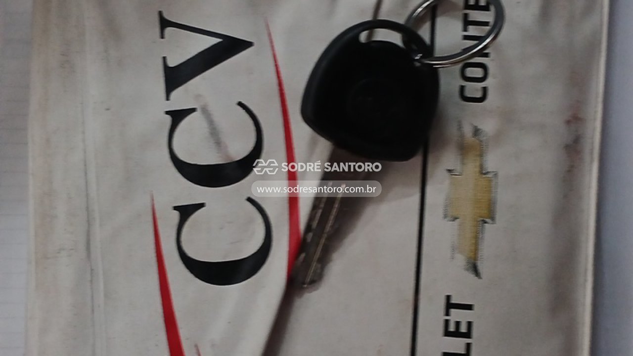 Foto 11 de 13: CHEVROLET - CLASSIC LS 2011/2012