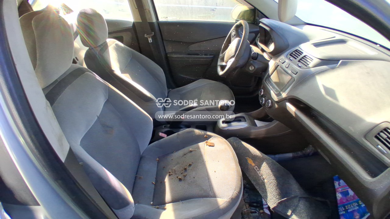 Foto 9 de 13: CHEVROLET - COBALT 1.8 LTZ 2013/2014