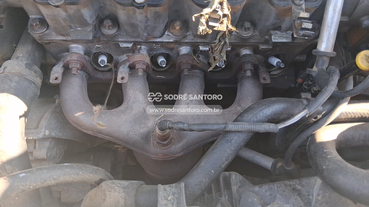 Foto 11 de 13: CHEVROLET - COBALT 1.8 LTZ 2013/2014