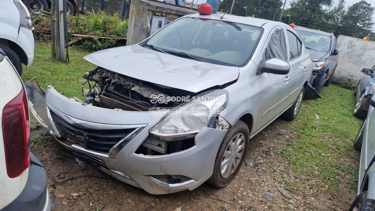 Foto 3: NISSAN - VERSA 16 S 2018/2019