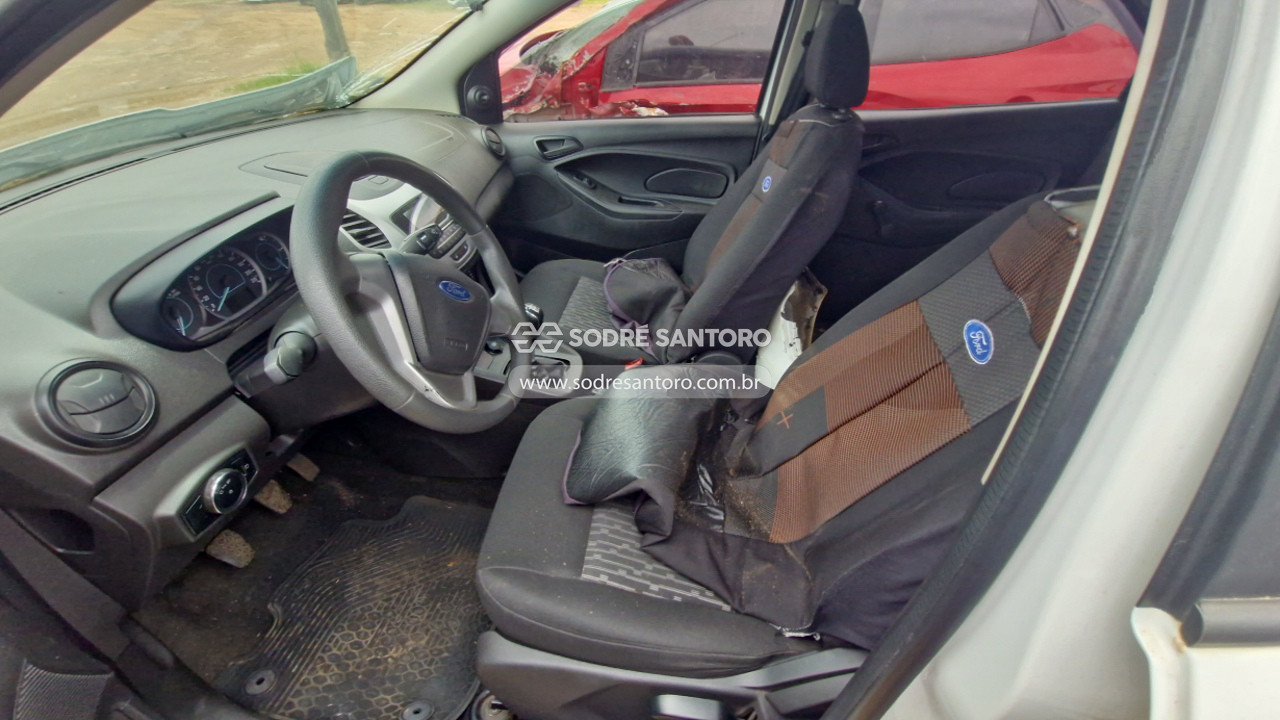 Foto 9 de 13: FORD - KA SE 1.0 HA C 2019/2020