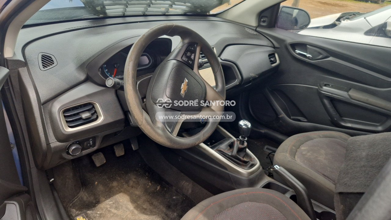 Foto 6 de 13: CHEVROLET - ONIX 1.4MT LT 2015/2016