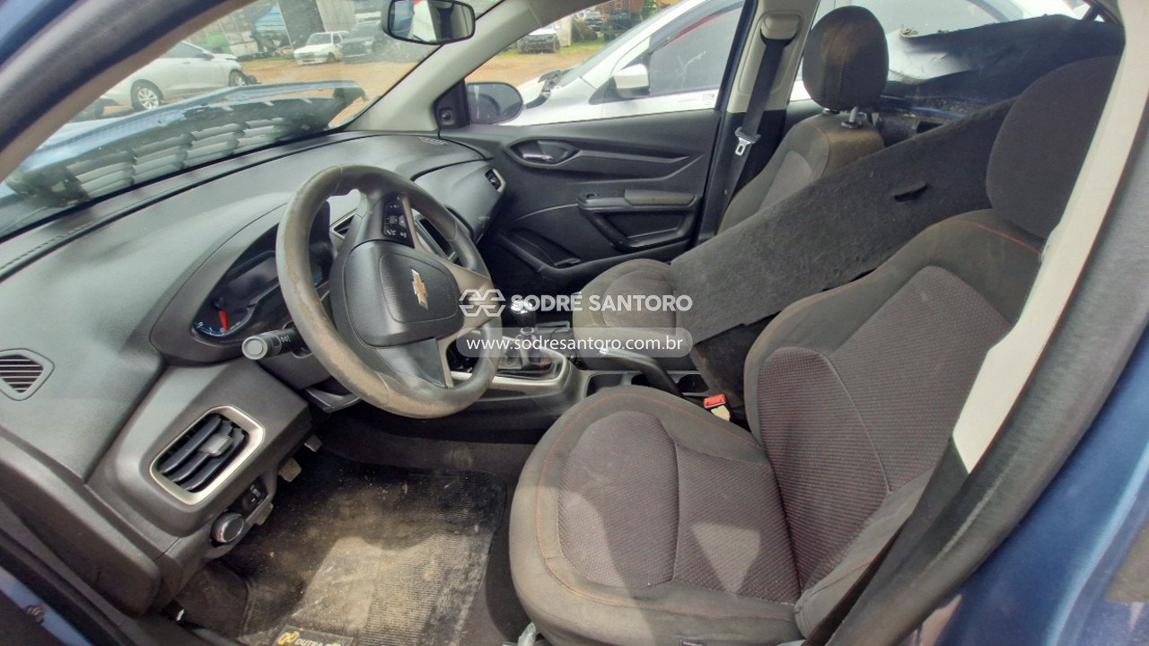 Foto 9 de 13: CHEVROLET - ONIX 1.4MT LT 2015/2016
