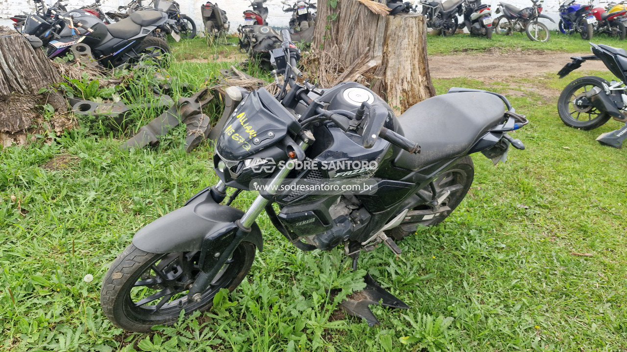 Foto 3: YAMAHA - FZ15 FAZER ABS 2023/2023