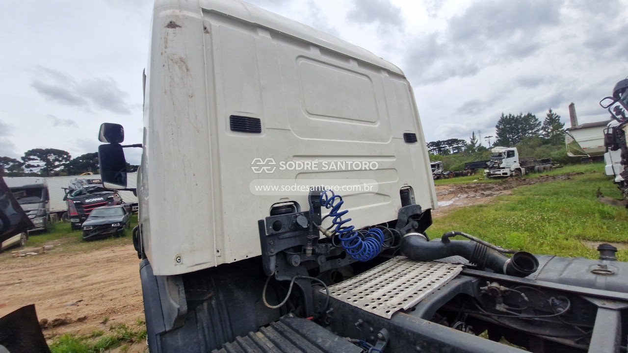 Foto 12 de 13: SCANIA - P114GA4X2NZ 330 2000/2001