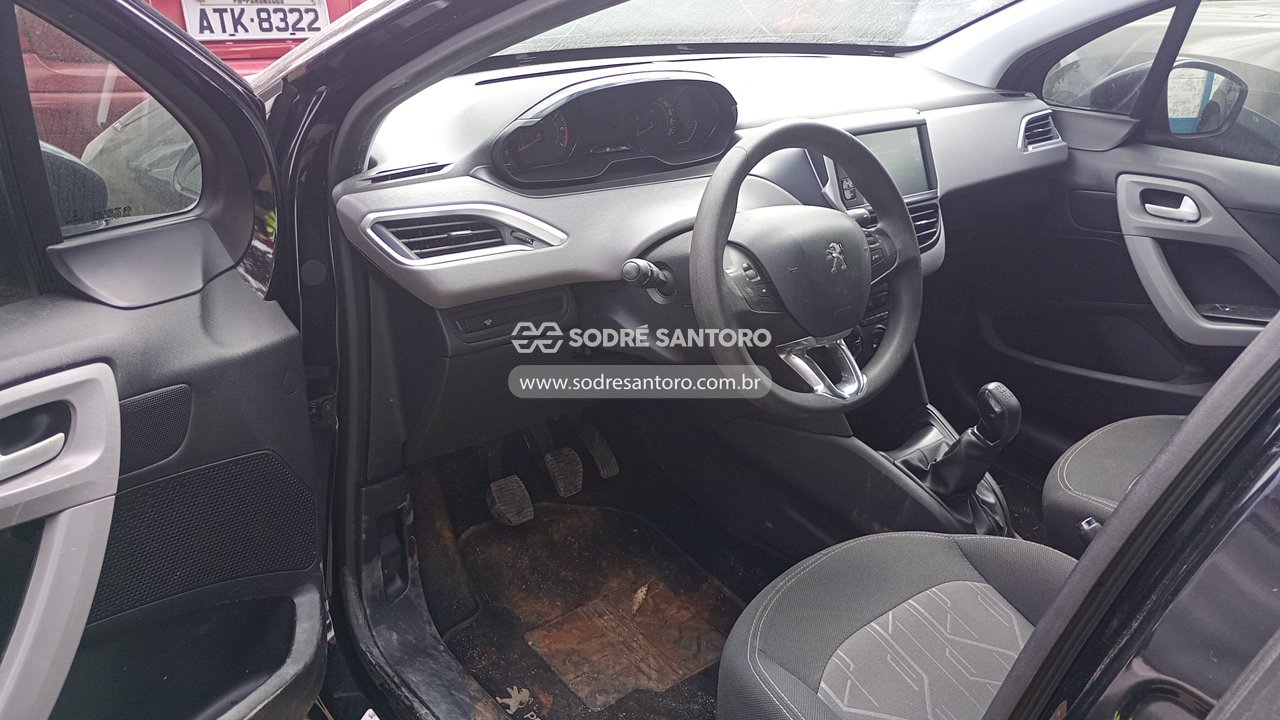 Foto 6 de 12: PEUGEOT - 208 ACTIVE MT 2017/2017