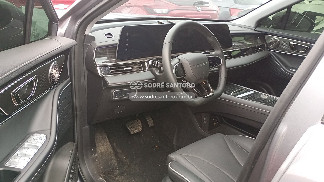 Foto 6 de 12: OMODA - 5 HEV PRESTIGE 2026/2027
